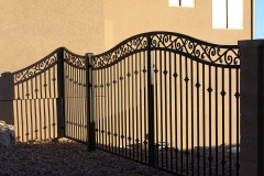 steel hand forged scroll with recurve arch gate