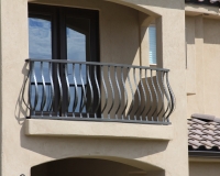 belly picket deck rail