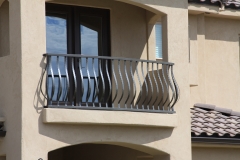 belly picket deck rail